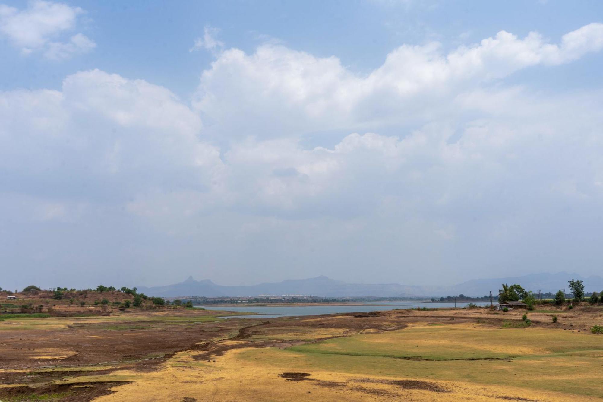 The Riverine Stay By The Lake Igatpuri Exterior foto